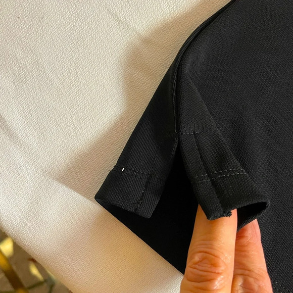 Sutton Studio Black Top - Picture 6 of 6